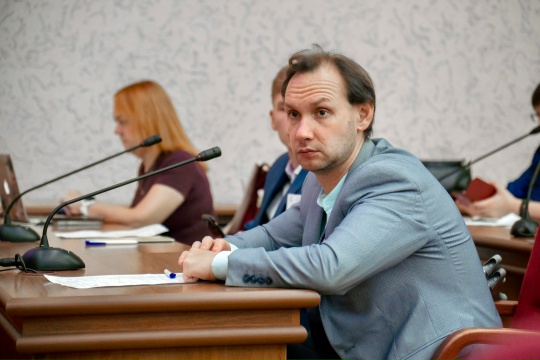 Сегодня поздравляем с Днём рождения Дмитрия Серебрякова, нашего коллегу по экспертной деятельности в области